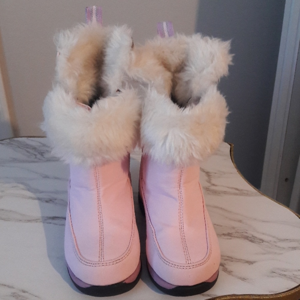 Toddler girls Lands End snow boots!